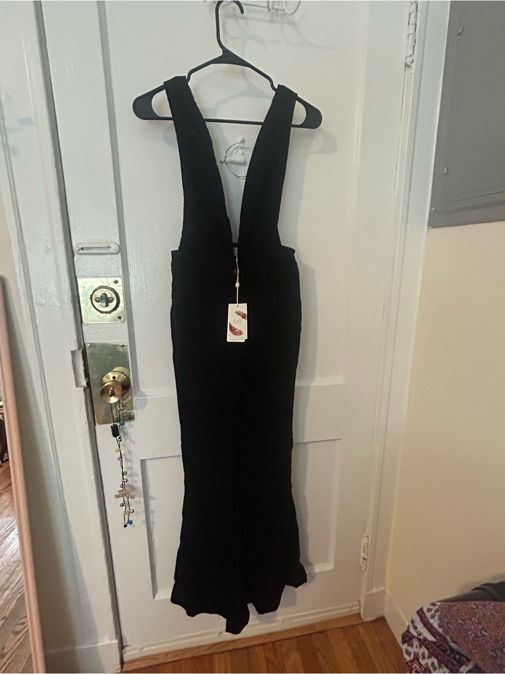 Chelsea & Violet Black Backless Plunging Neckline Jumper